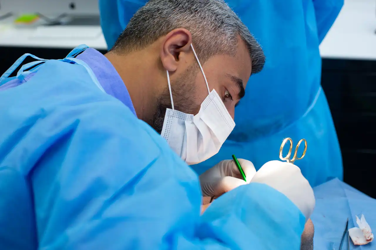 Gömülü 20 Yaş Dişi Çekildikten Sonra Şişme Olur Mu?