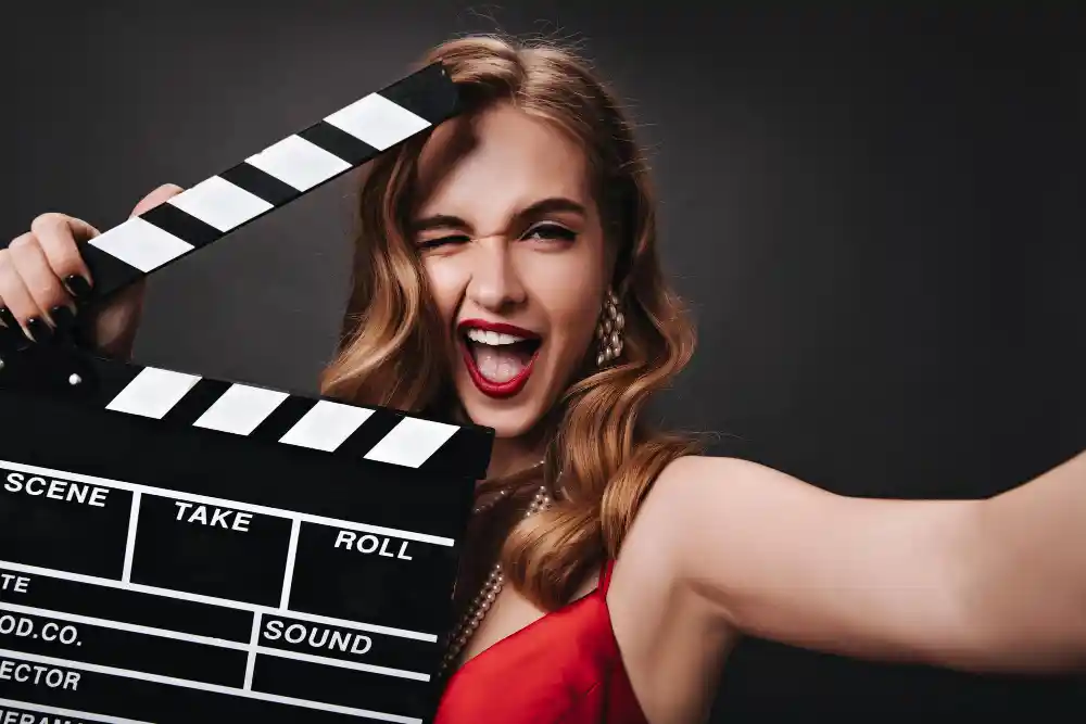 Hollywood Gülüşü Ne Kadar?